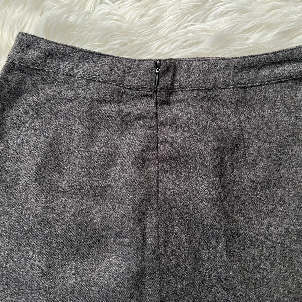 {HYFVE} Scallop Hem Mini Skirt with Pockets in Grey - Women's Medium - NWT - Picture 9 of 12